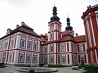 Klášter Mariánská Týnice